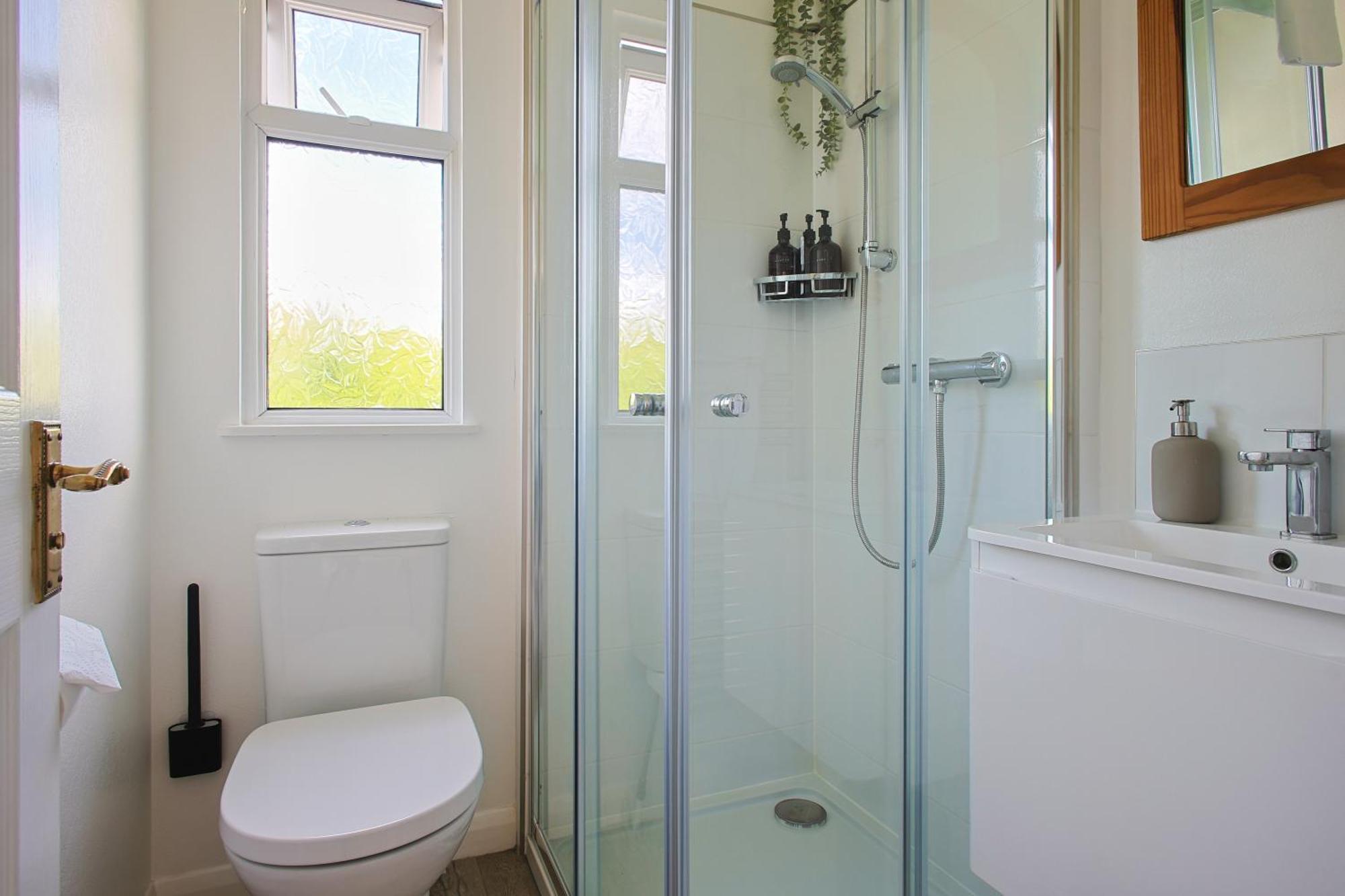 Hot Tub With A View - Christchurch Harbour Exterior foto